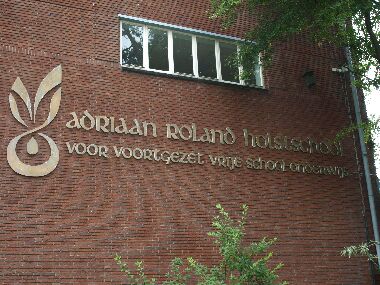 Adriaan RolandHolstschool